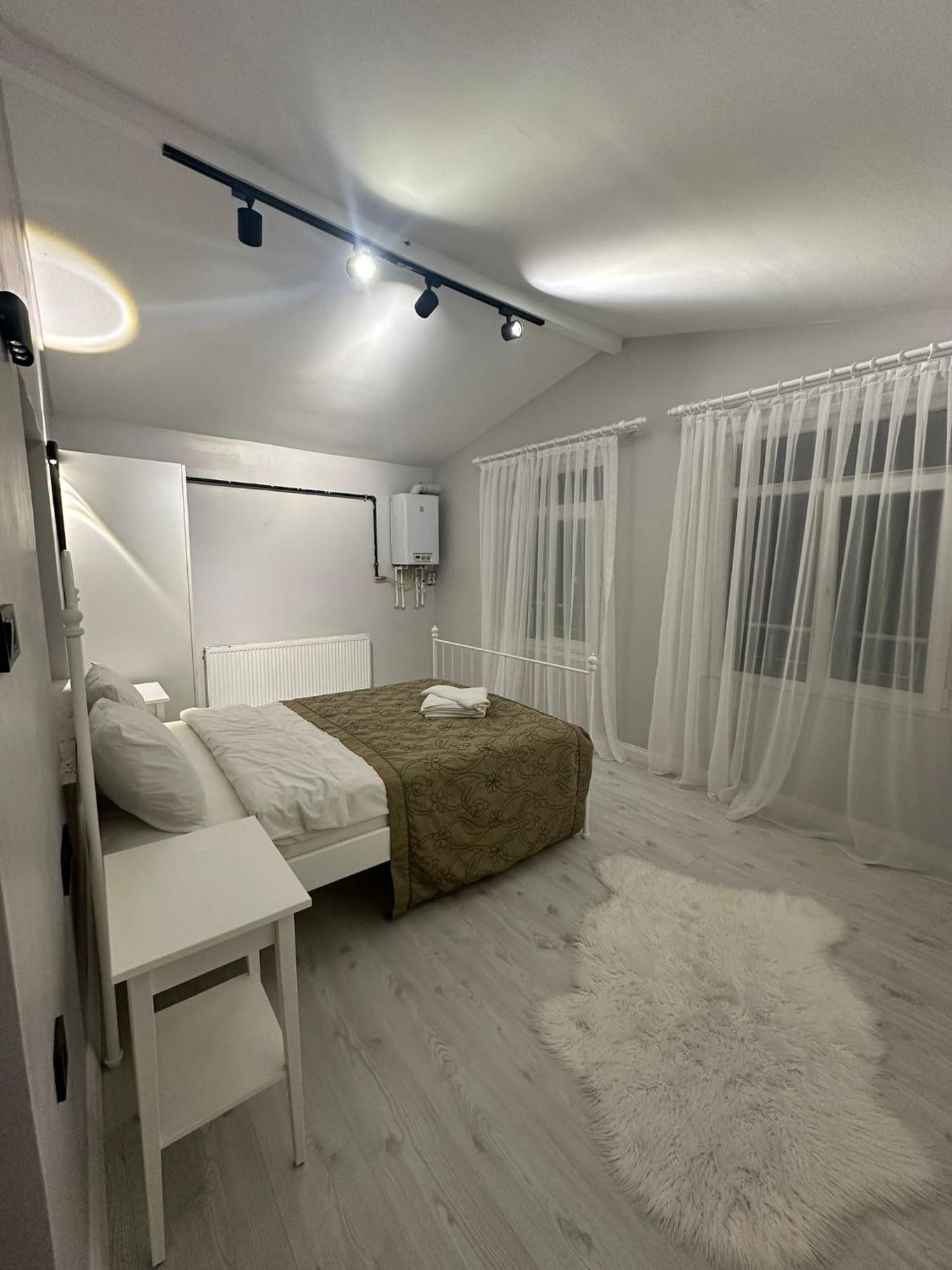 Ortakoey Tiny One Hotell Istanbul Exteriör bild