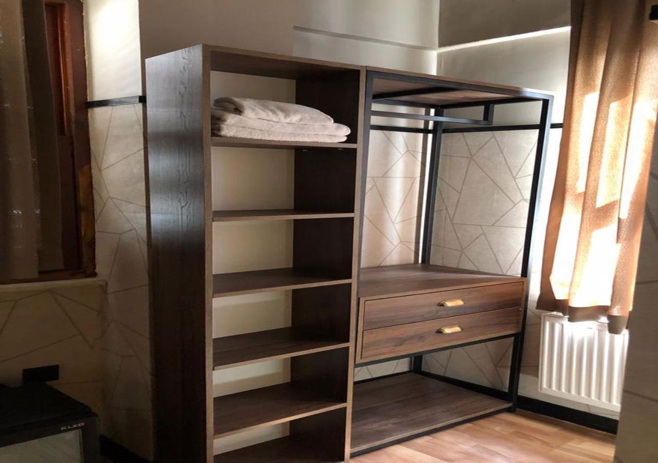 Ortakoey Tiny One Hotell Istanbul Exteriör bild